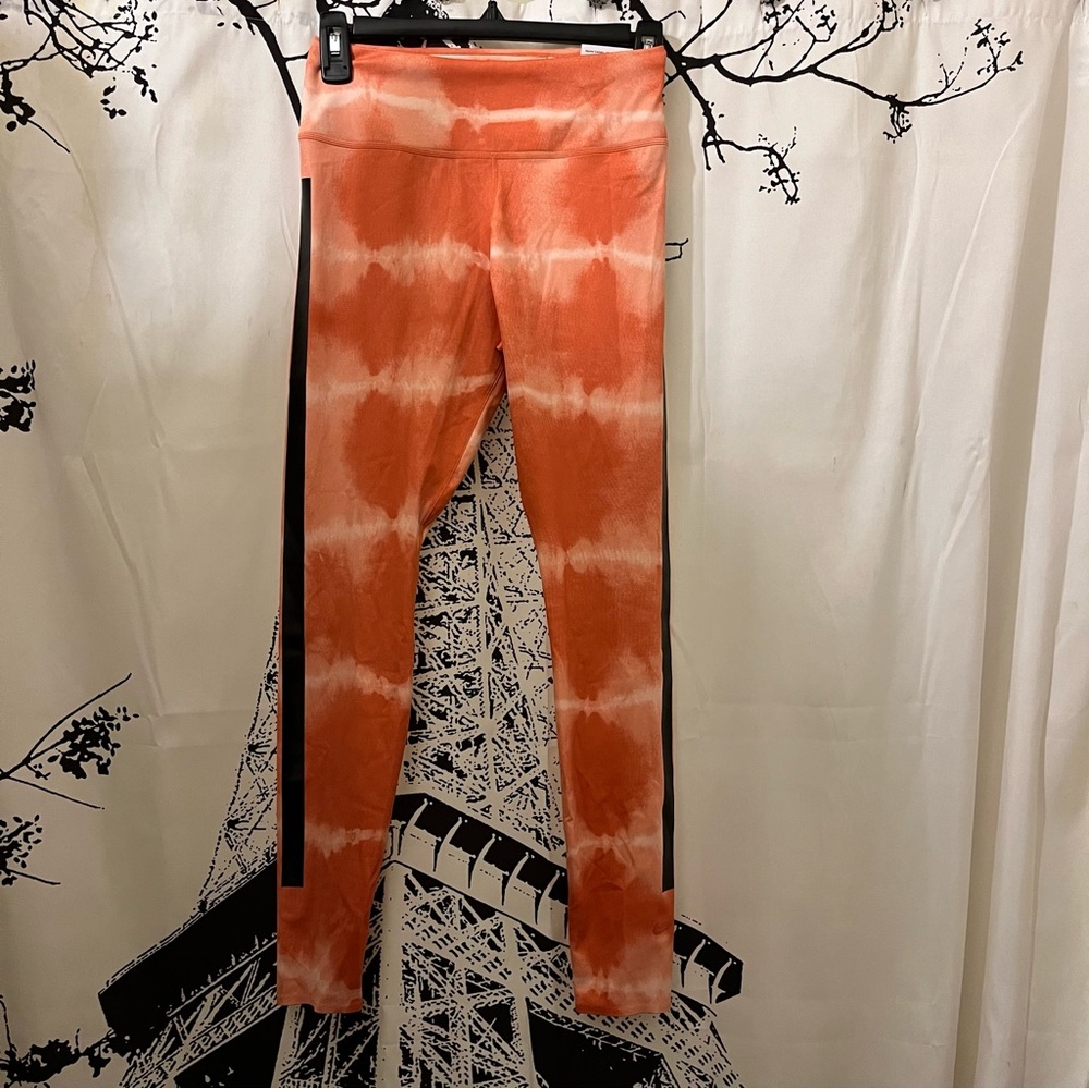 NWT Nike Luxe Running Leggings Active Workout Tie Dye Pocket Orange Small